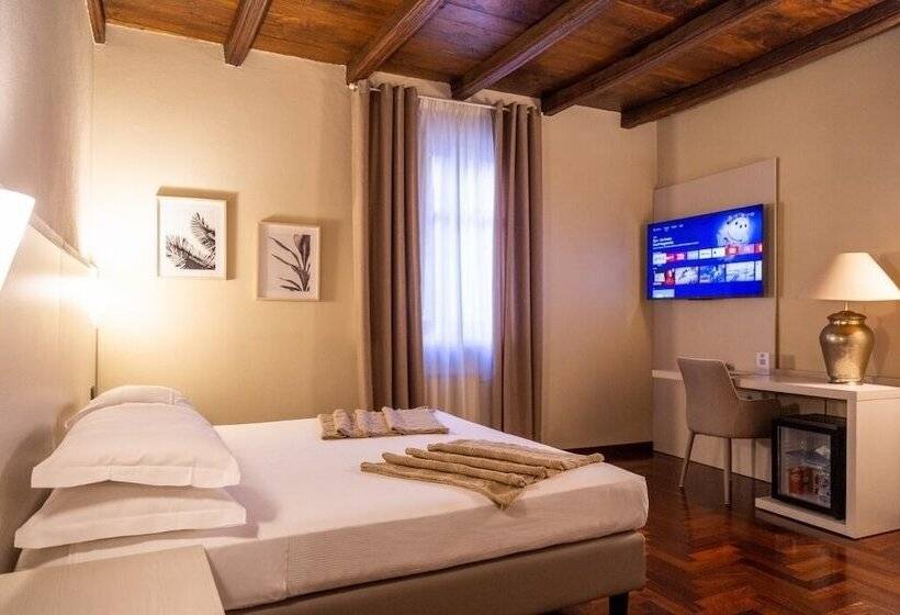 فندق Boutique Antiche Mura