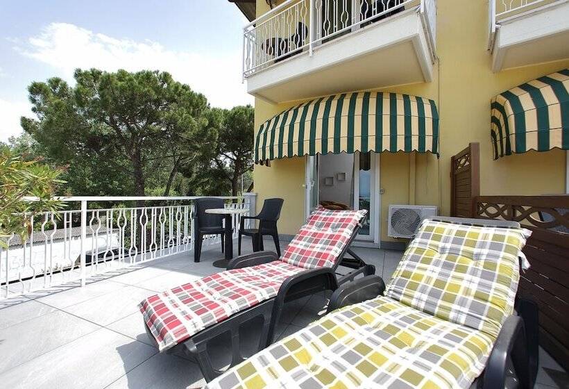 ホテル Campanello