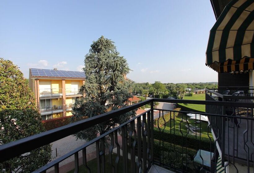 ホテル Campanello