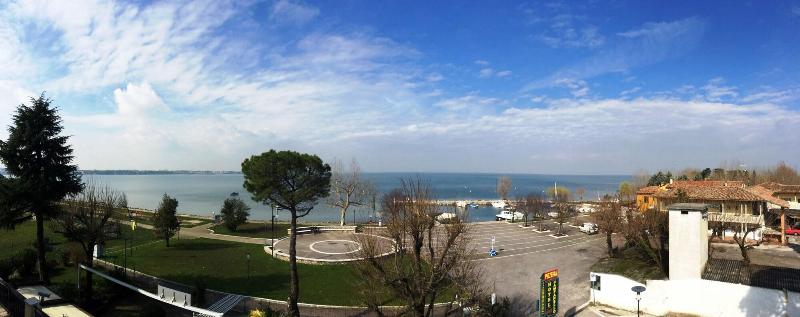 ホテル Campanello