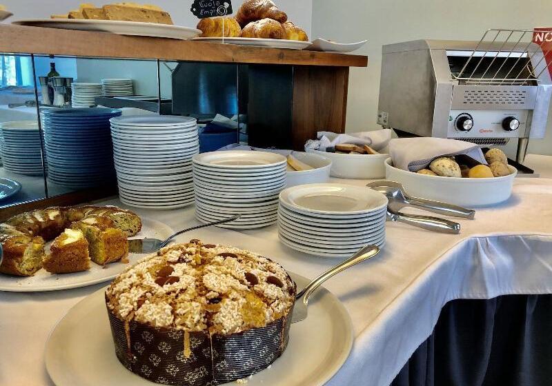 ホテル Campanello