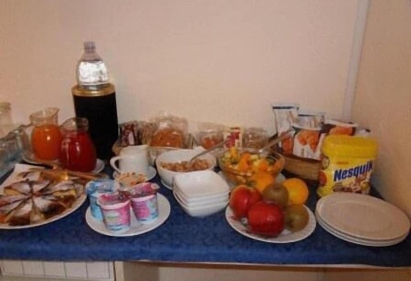 Отель Casa Famiani Bed & Breakfast