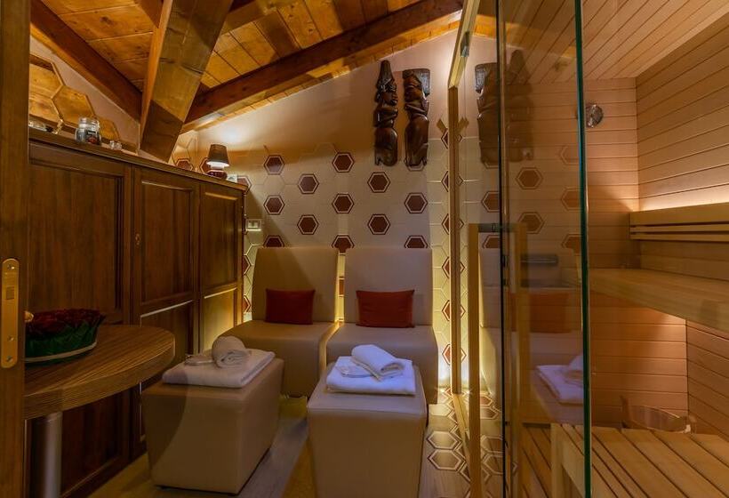 هتل Casa Miramonte