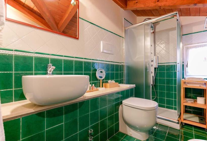 هتل Casa Miramonte