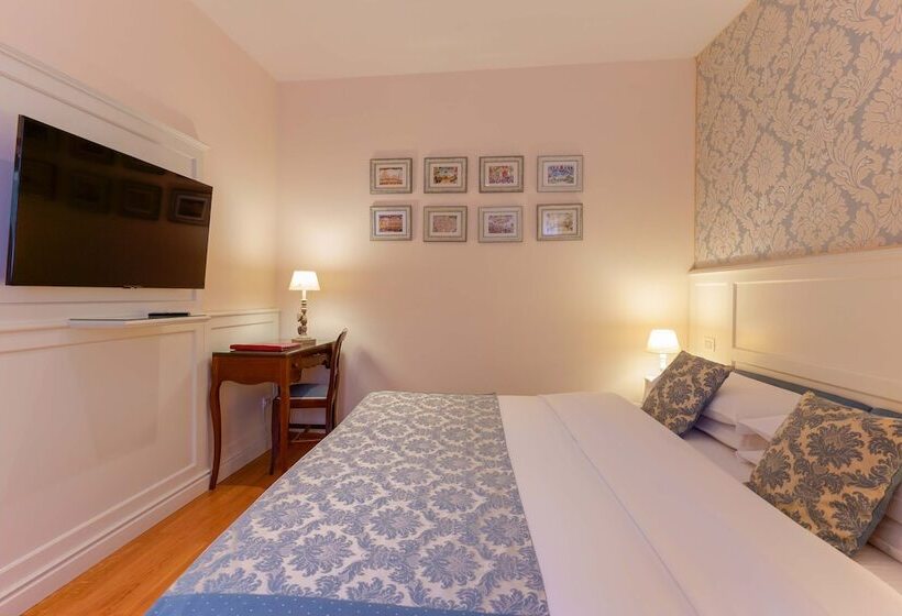 هتل Casa Miramonte