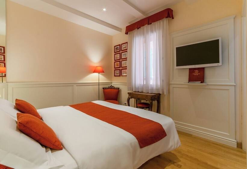 هتل Casa Miramonte