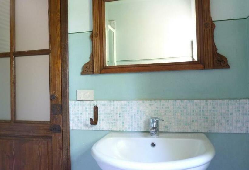 ホテル Agriturismo Casale Il Caggio