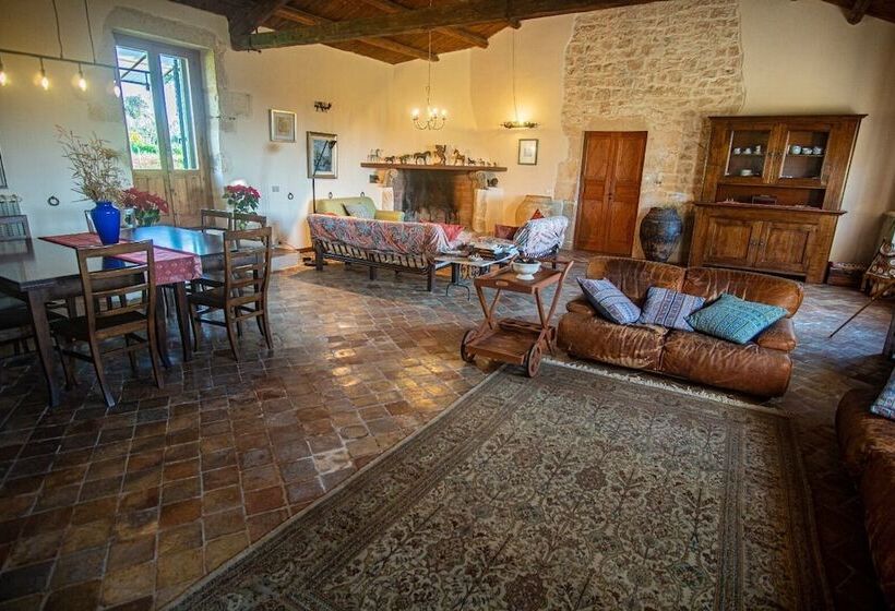 Отель Case Brizza