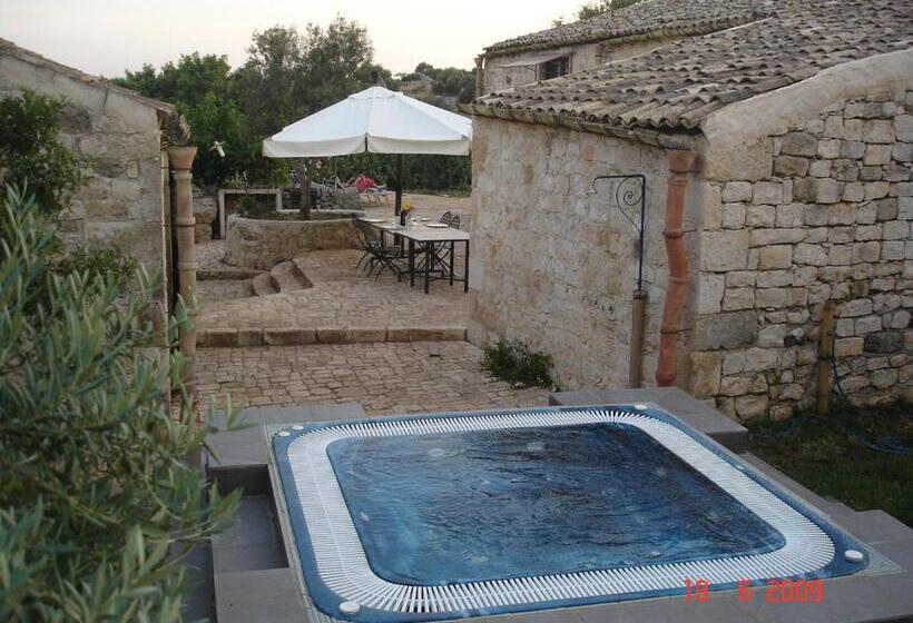 Отель Case Brizza