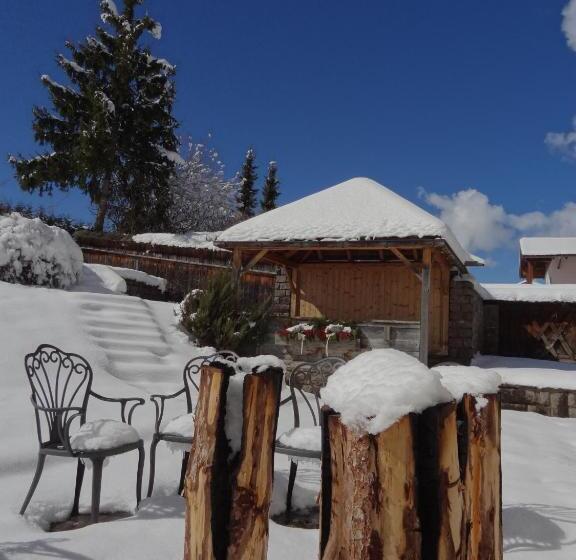 ホテル Castel Oswald Von Wolkenstein