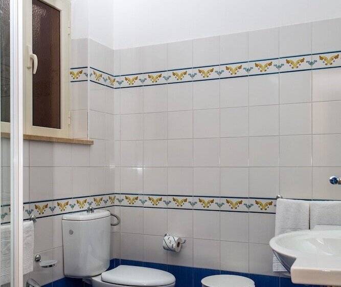 فندق Club Residence La Castellana Mare