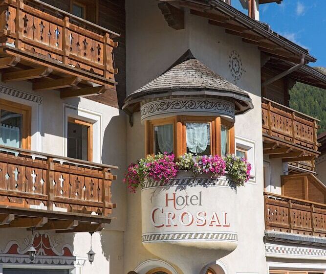 هتل Crosal