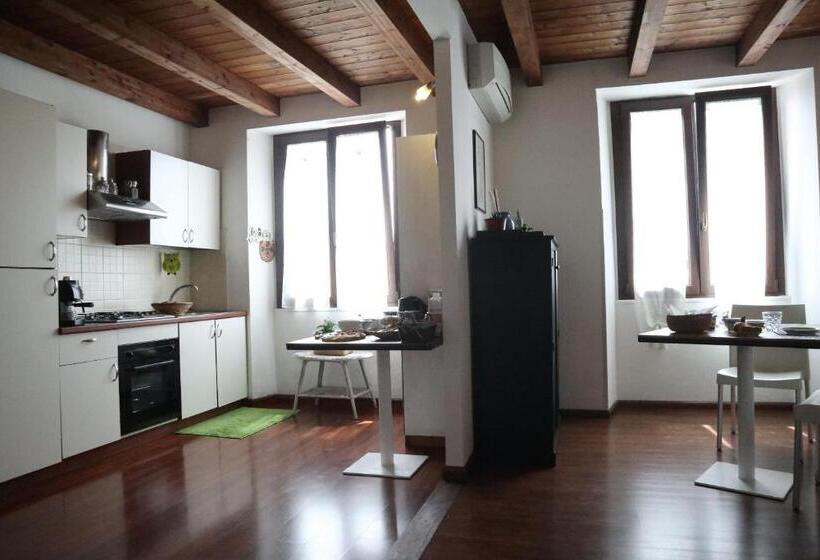 酒店 Cuscino E Cappuccino B&b