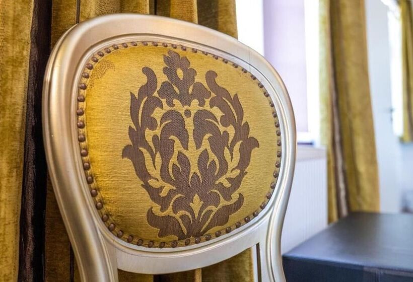 호텔 Domäne Am See