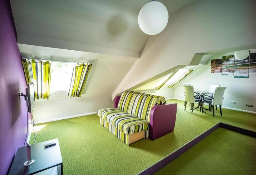 호텔 Domäne Am See