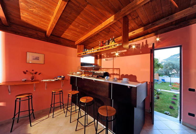 호텔 Domus Aequana