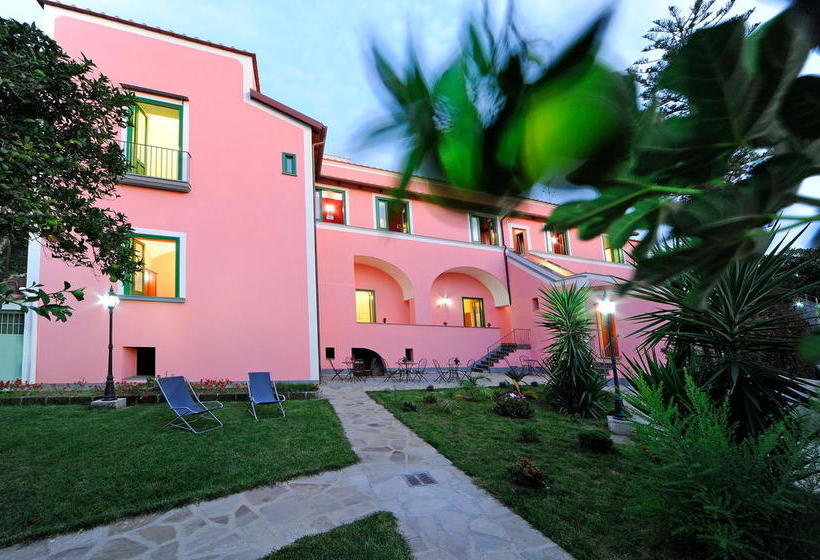 호텔 Domus Aequana