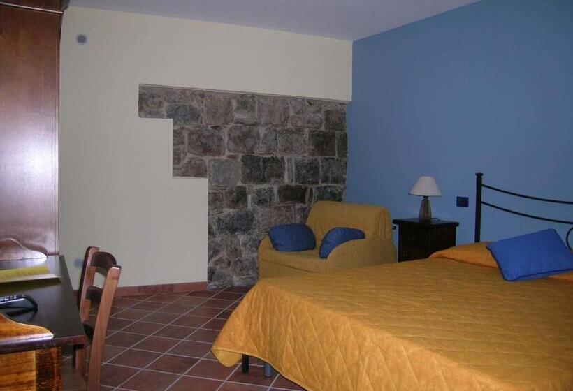 فندق Domus Lilio