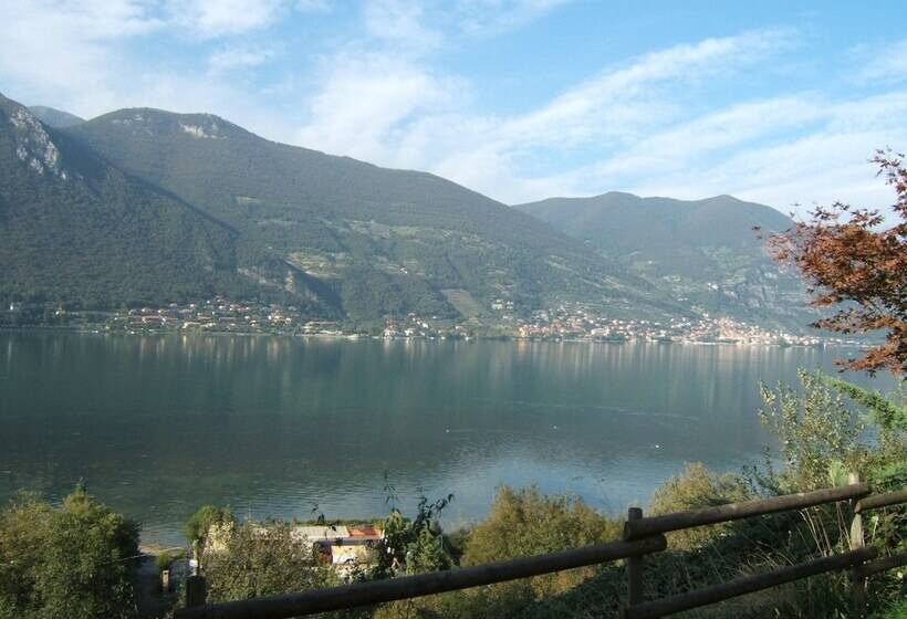 בית מלון כפרי Empire Resort