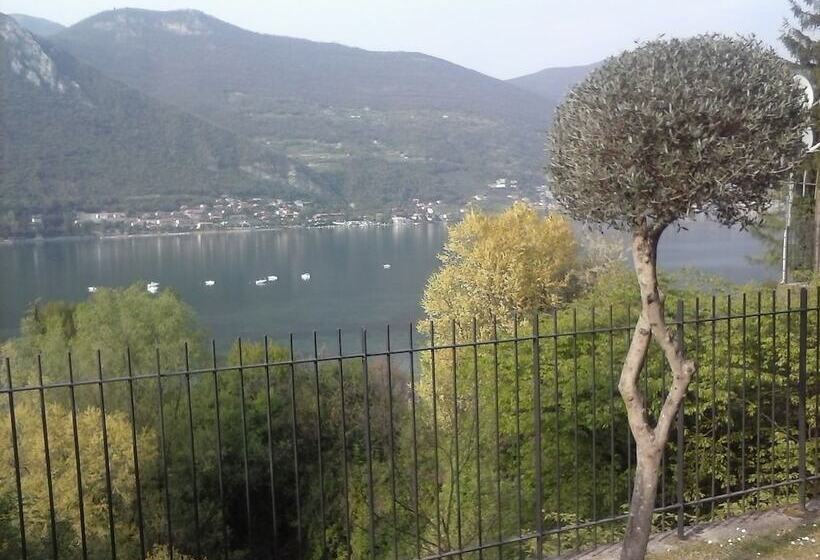 בית מלון כפרי Empire Resort