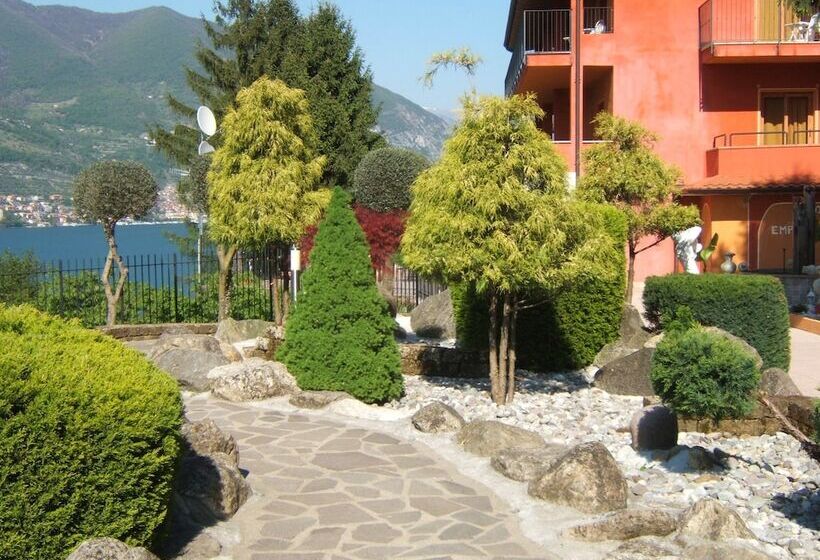 ホテル Empire Resort