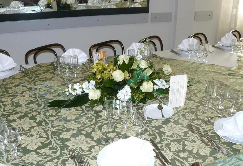 Confidence Hotel Europa