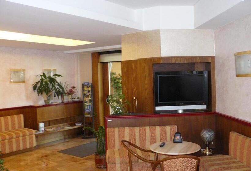 Confidence Hotel Europa