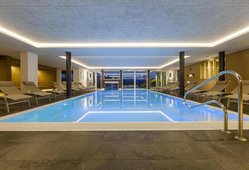 בית מלון כפרי Family Home Alpenhof