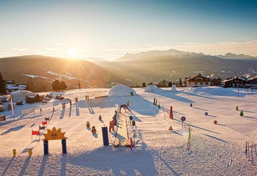 בית מלון כפרי Family Home Alpenhof