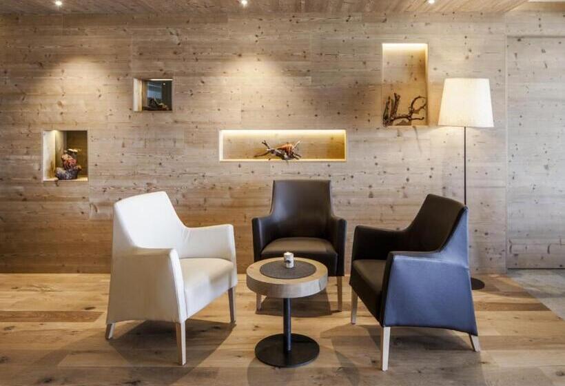 בית מלון כפרי Family Home Alpenhof