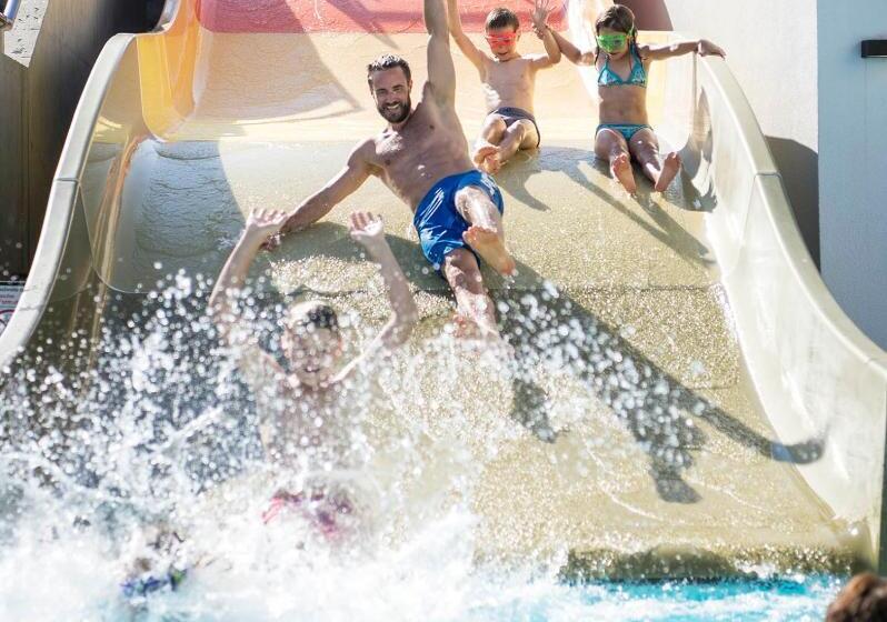 בית מלון כפרי Family Home Alpenhof