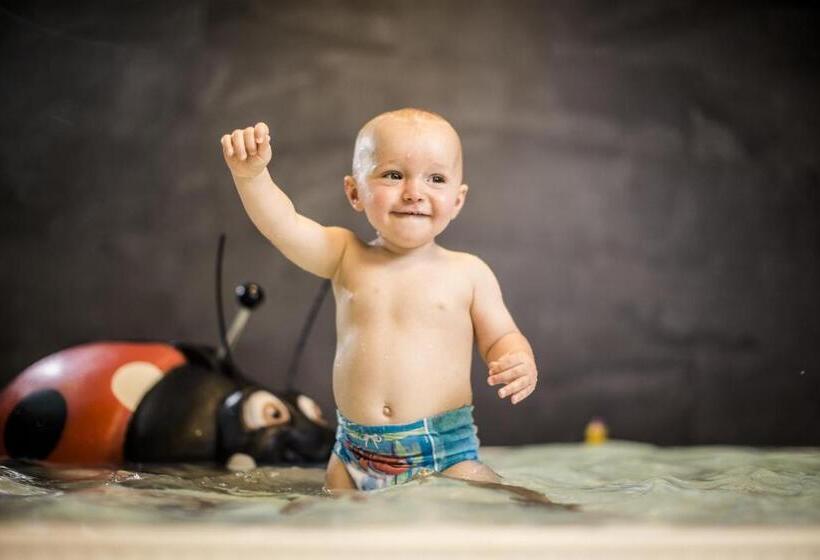 בית מלון כפרי Family Home Alpenhof