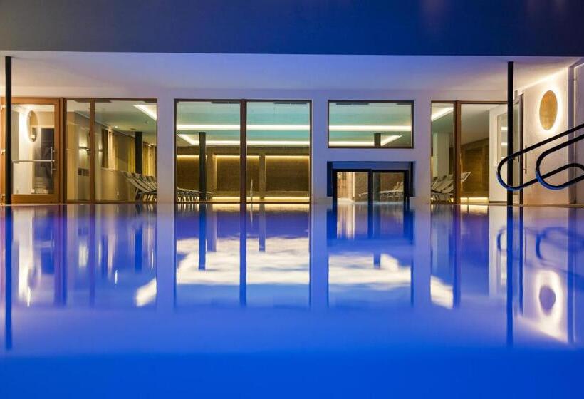 בית מלון כפרי Family Home Alpenhof