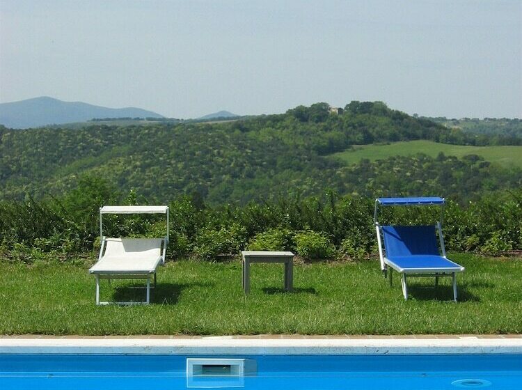 בית מלון כפרי Fattoria Nuova Pievanella