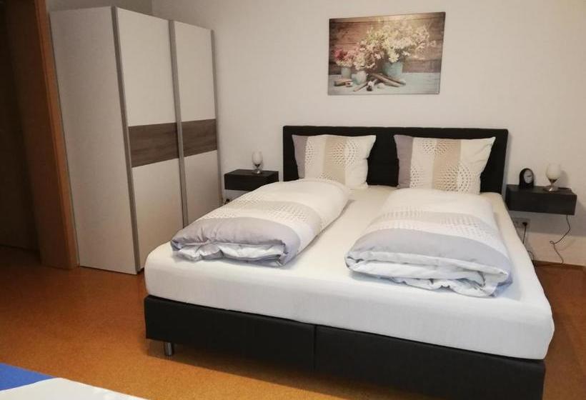 Ferienhaus Brütting