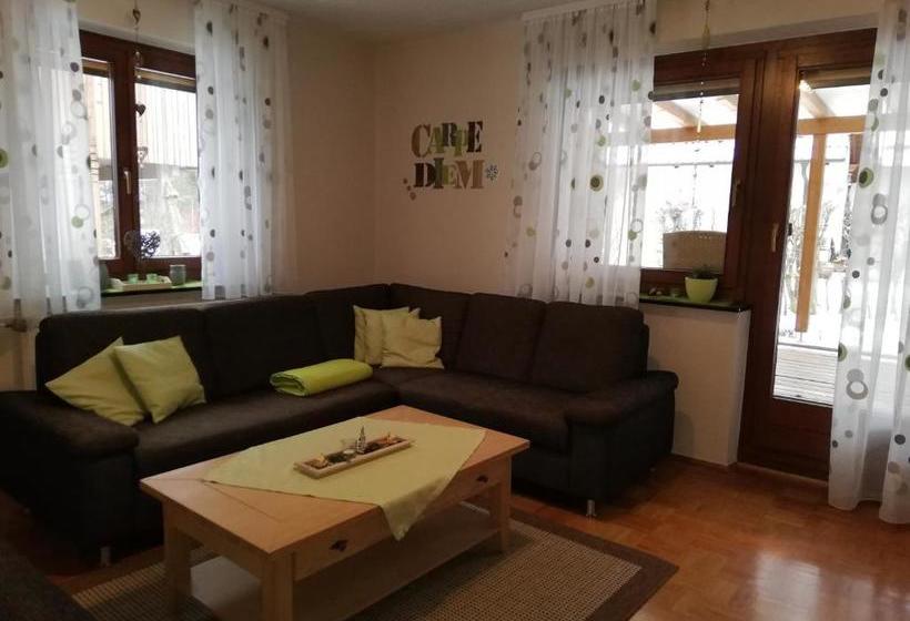 Ferienhaus Brütting