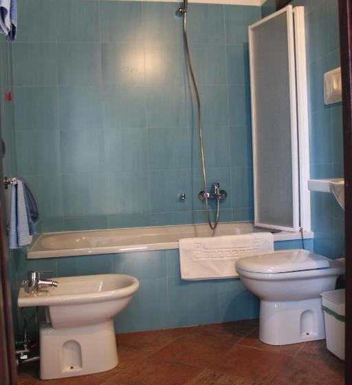 בית מלון כפרי Flegrea House