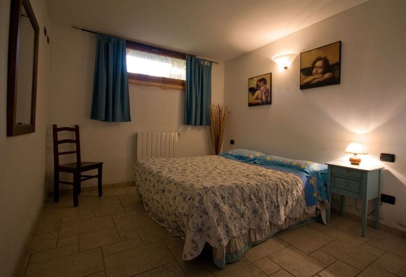 هتل Follonica Apartments