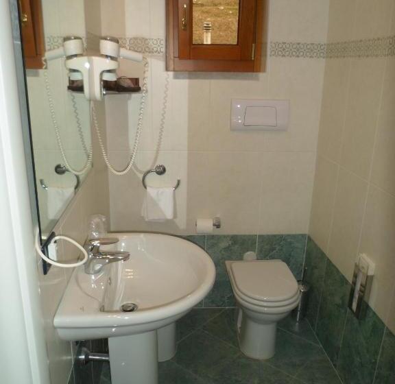 ホテル Fontana Santa