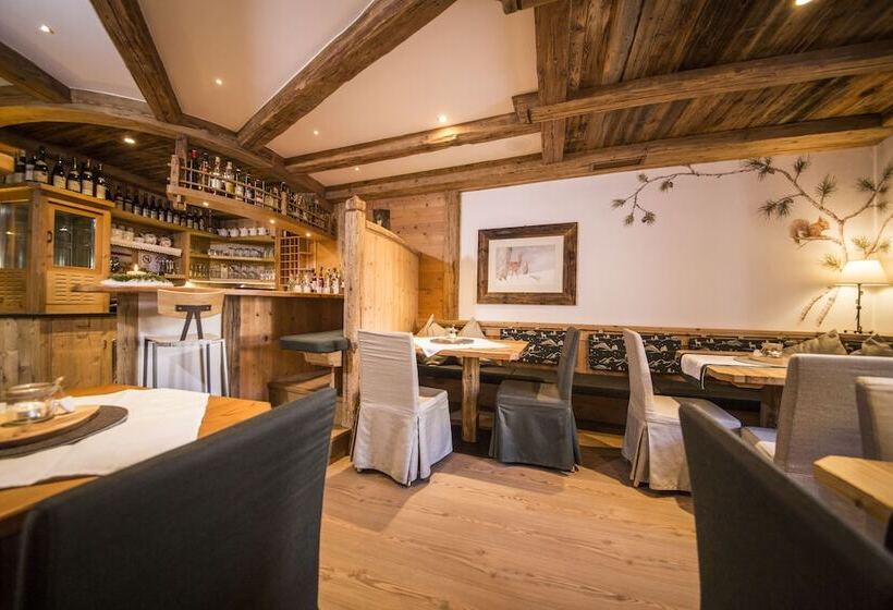 호텔 Garnì Laurino