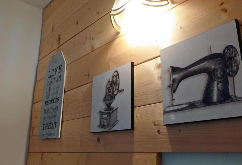 ホテル Garnì Valdan