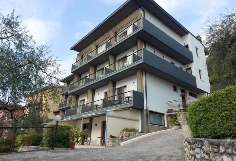 فندق Garni Selene