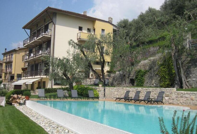 فندق Garni Selene