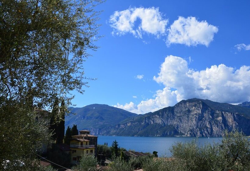 فندق Garni Selene