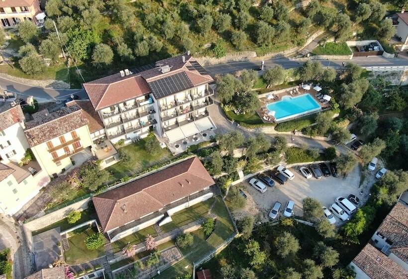 فندق Garni Selene