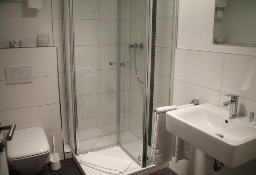 Отель Gästehaus Wilhelmshöhe