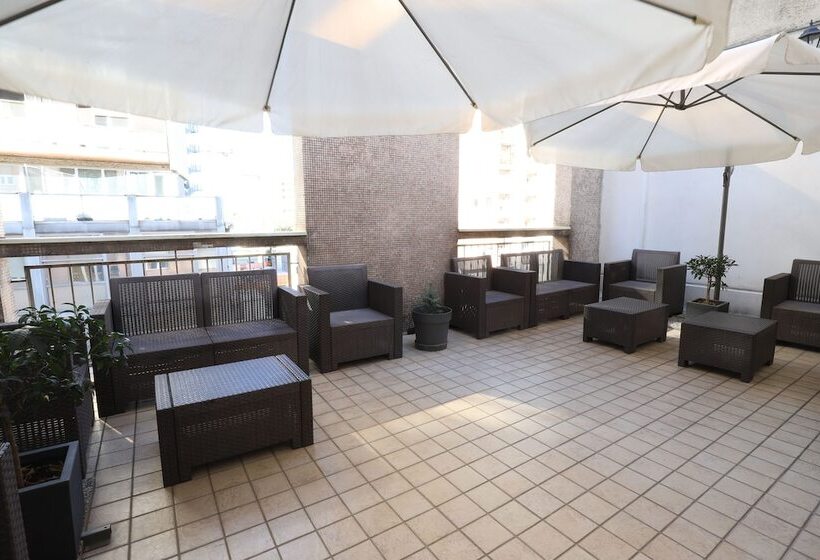 هتل Guest House Pirelli Milano