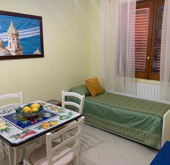 Отель Il Giardino Dei Limoni