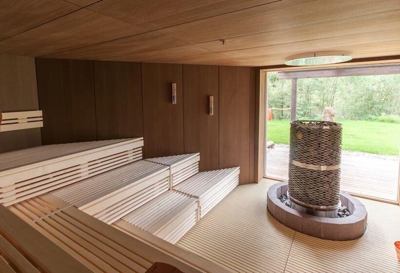 בית מלון כפרי La Casies Mountain