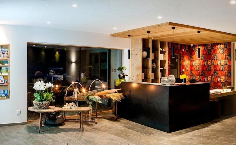 בית מלון כפרי La Casies Mountain